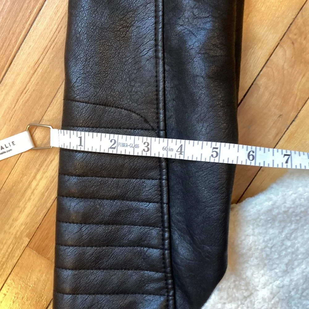 Express Leather Jacket - Picture 14 of 14